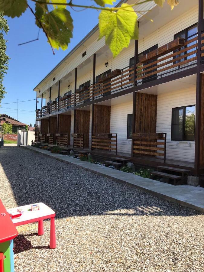 Отель Семь Гор Sukhumi Exterior foto
